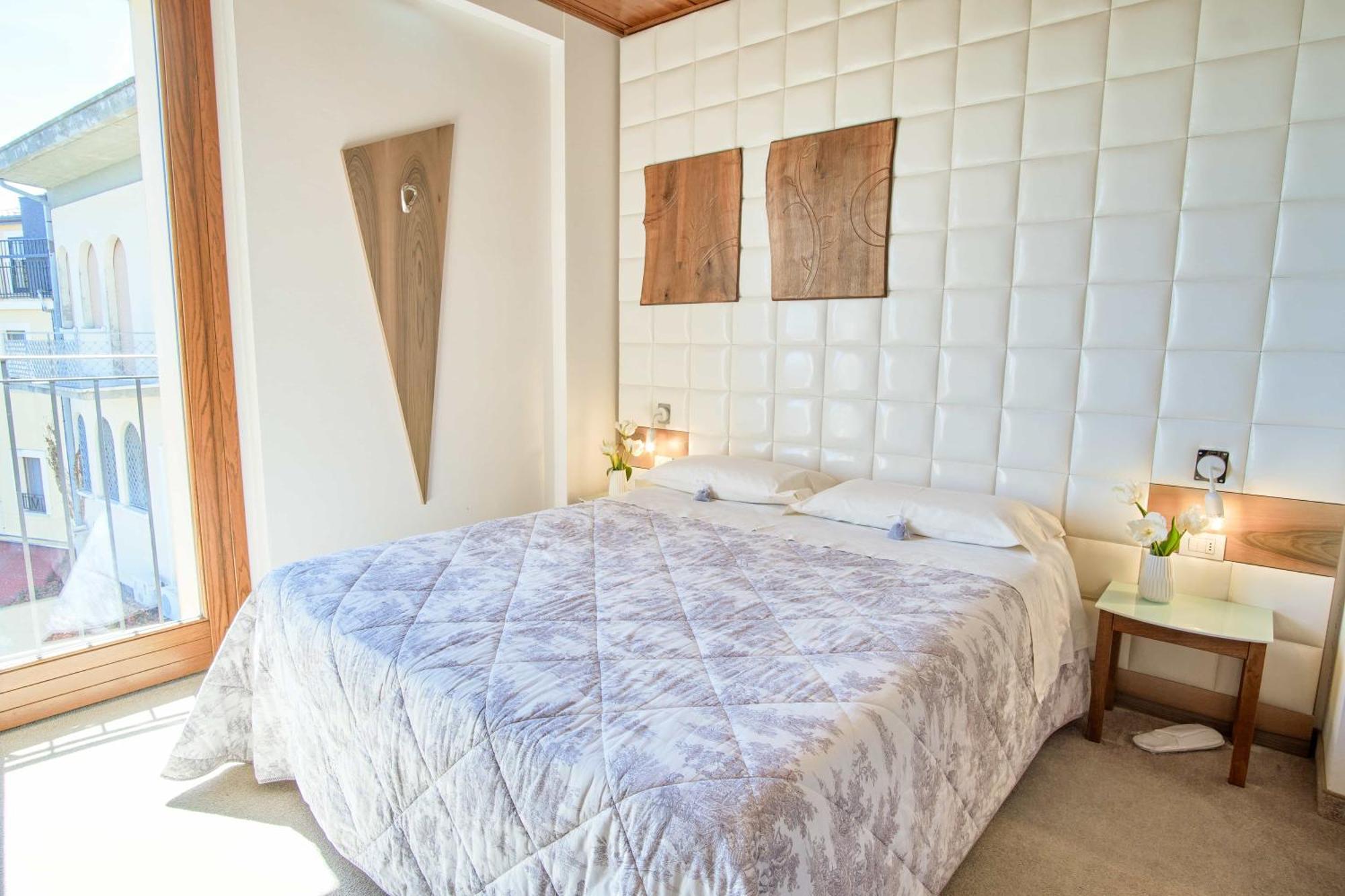 Albergo Diffuso - Il Poggetto Tra Urbino & San Marino Eksteriør billede