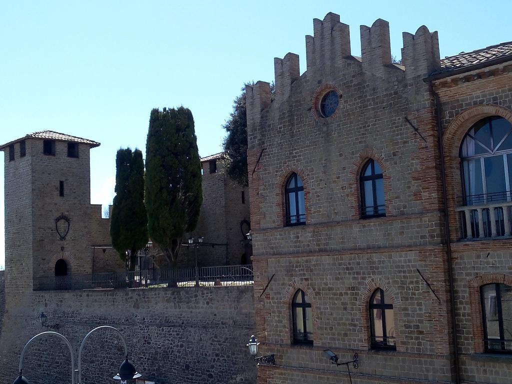 Albergo Diffuso - Il Poggetto Tra Urbino & San Marino Eksteriør billede
