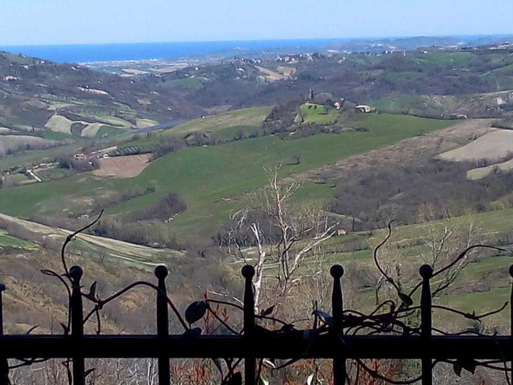 Albergo Diffuso - Il Poggetto Tra Urbino & San Marino Eksteriør billede